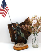 Vanmark American Heroes Figurine Army Flag Bearer 1st Edition #665 of 2500 picture