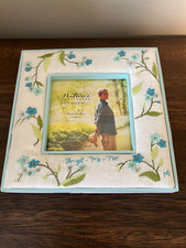 NOS Vtg Hallmark Marjolein Bastin EMBROIDERED Picture Frame FORGET ME NOT 7X7 picture