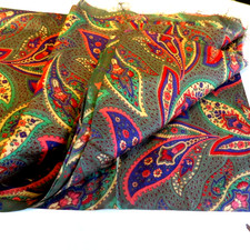 ANTIQUE 1940’S PAISLEY SILK FABRIC TWO YARDS DEADSTOCK picture