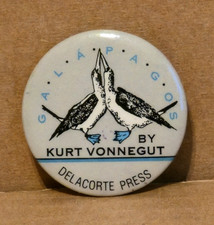 Vintage 1985 Galapagos Kurt Vonnegut Delacorte Press Promo Pinback Button 1.75