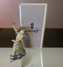 Lladro Figurine Lolita Bailaorita Brazos Arriba  #010.05192 Retired, Mint W/Box. picture