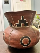 Leopoldo De México Vase 7” Height 9” Diameter. Ships Free In USA  picture
