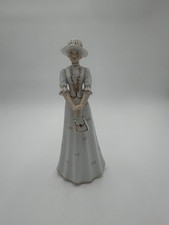 Vtg Piero Elegant Lady w/ Purse- Gold Trimmed Porcelain Figurine *SEE PHOTOS* picture