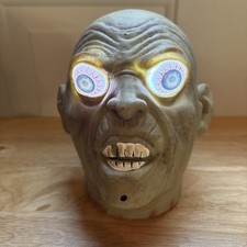 24K/GEMMY HANGING ZOMBIE HEAD/SOUNDS/MOTION ACTIVATED/WORKS picture