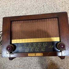 Vintage 1950 GE General Electric Model 410 AM Tube Radio not working  picture