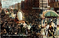 King of Carnival Mardi Gras New Orleans Massive Crowd Vintage Postcard picture