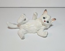 Lefton Japan Playful White Persian Cat Handpainted Porcelain Figurine H1513 picture