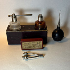 Vintage DeVilbiss Double Nasal Tip, Yale Duplex Atomizer & rubber suction bulb picture