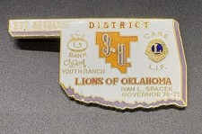 Vintage 1974-75 Lions of Oklahoma District 3-A Governor Ivan L. Spacek State Pin picture