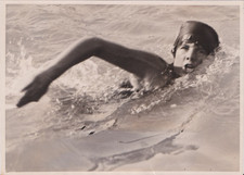 1922 Press Photo California Swimming Champion Hilda Curtis doing crawl stroke picture