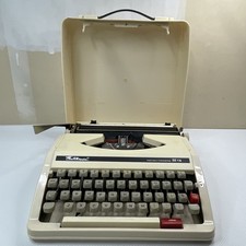 Vintage 90s 'FLYING FISH' (GFISH) Portable Manual Typewriter Model 88TR In Case picture