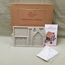 Vintage 1992 The Pampered Chef Stoneware Mold Gingerbread House & Piping Kit^ picture