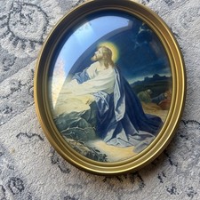 Vintage Peter Watson studio  oval bubble convex Frame Jesus Gold 12x10” picture