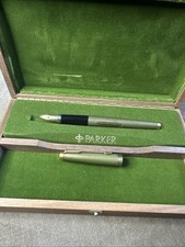 Parker 75 RMS QUEEN ELIZABETH BRASS Fountain Pen LE5000 YEAR 1977 14K M nib picture