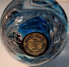 Dynasty Gallery Heirloom Collectibles  PAPERWEIGHT  SWIRL Stamped Perfect Condit picture