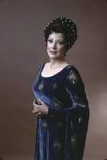 Italian-American opera singer Anna Moffo in New York City in 1977 Old Photo picture