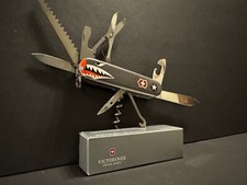 RARE GENUINE VICTORINOX SWISS ARMY HUNTING KNIFE 
