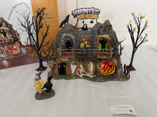 Department 56 Snow Village Haunted Fun House Halloween Animated- WORKS 56.55094 picture