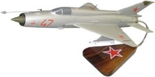 Soviet Union Russian Mikoyan-Gurevich MiG-21 Fishbed Desk 1/32 Model SC Airplane picture