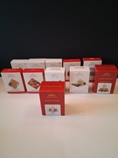 Hallmark Keepsake Season’s Treatings Lot 2009-2021 (No 2011 or 2015) MIB picture
