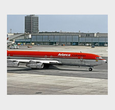 Boeing 707-359B Avianca HK-1402 8X10 PHOTO REPRINT AIRCRAFT AVIATION picture