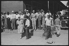 Campton Kentucky 1940 Court Day Farmers Townspeople Main Street Crowd picture