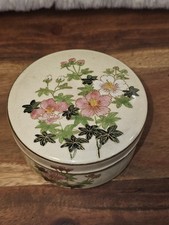 Vintage Japanese Satsuma Ware Trinket Box Koshida Workshop, Kyoto c. 1920s-50s picture