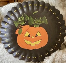 VINTAGE HALLOWEEN SERVING Tray CARDBOARD PUMPKIN & BAT 10 X 2 Really Cute picture