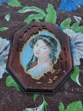 VTG HL British Registered Design Ornate Octagon Faux Wood Frame w Woman picture