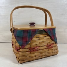 Longaberger 2000 Red Deck the Halls Basket With Liner, Lid & 2-Piece Protector picture
