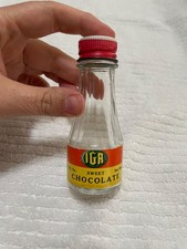 IGA VTG Sweet Chocolate 1 3/4 OZ Glass Jar Paper Label Chicago picture