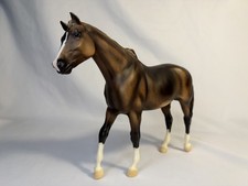 Breyer #1331 ELCR Benefit Liver Chestnut San Domingo 2008 Horse  picture