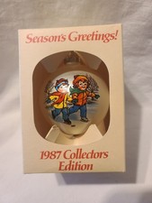 (I) Campbells Soup Kids Collectors 1987 Glass Ball Christmas Ornament Vintage picture