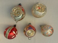 Vintage Glass Hand Painted Christmas Ornaments (5)   See Pictures picture