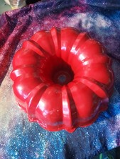 Vtg C 1970s Nordic Ware USA Bundt Pan Bright Red 10.25