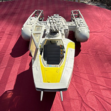 Kenner Star Wars Y-Wing Space Ship Vehicle Vintage 1983 Gray/Yellow picture