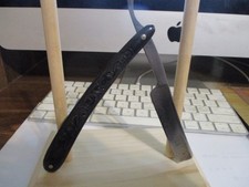 WM. ELLIOT #19  STRAIGHT RAZOR W/ BLACK ART NOUVEAU LADY SCALES. VGC picture