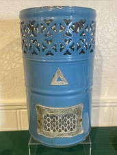 Antique 1920s Blue Perfection No. 630 Smokeless Oil Heater picture