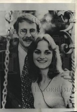 1972 Press Photo Heir turned revolutionary Patty Hearst & her fiance Steven Weed picture