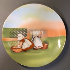 Royal Bayreuth Sun-Bonnet Babies Monday Washing 1974 Limited Edition Plate picture