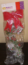Vtg 1960s NEW Woolworth Christmas Garland Plastic Door Hanger Lanterns Berries picture