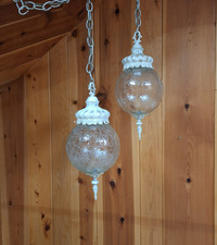 VTG Clear Crackle Glass MCM Hollywood Regency Hanging Globe Double Swag Light picture