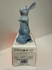 NEW NIB Le Creuset Bunny Rabbit Pie Funnel 3.5