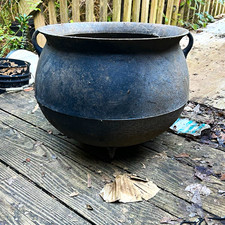 Large Cast Iron Cauldron Pot Kettle with Lid and Side Handles picture