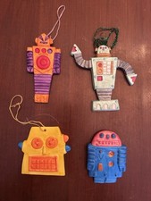 4 - IZWIN Art Pottery Christmas Ornaments Laurel Izard Edwin Shelton - ROBOTS picture