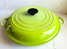 Le Creuset Signature #30 Cast Iron Braiser Round Enameled Kiwi Green 3.5 Qt. picture
