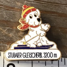 Vintage SKI PIN Stubaier Gleischerb 3200M  Hat Lapel Brooch Pin ~SK1~ picture
