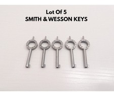 5x Smith & Wesson Handcuff Keys – Universal Fit – Original Police Issue. picture