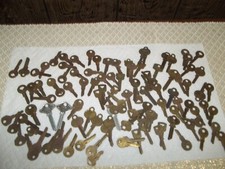 Lot of 112 vintage NOS Curtis key blanks-LOCKSMITH KEY BLANKS (LOT 25) picture