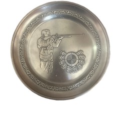 Hunter With Gun and Target Pewter Wall Plate Zinn Pewter Made in Germany jager  picture